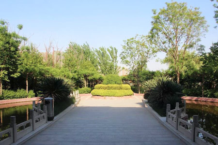 郑州市二七区云鹤生态陵园园区环境图